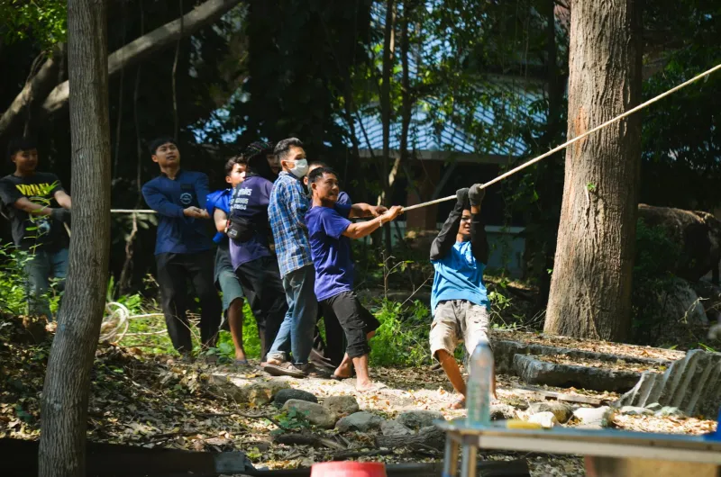Tractors, Trials and Triumphs: The Making of Modern Athletes on Lincolnshire's Farms